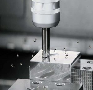 عوامل موثر بر قیمت دستگاه CNC